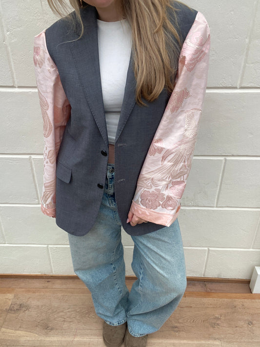 PINK FLOWER BLAZER