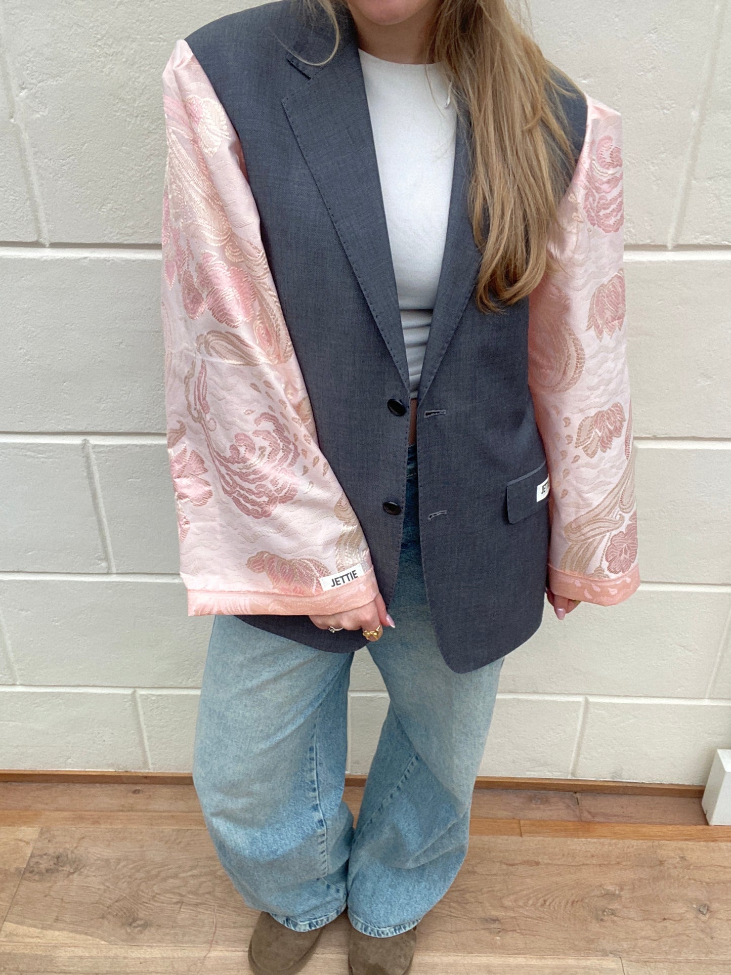PINK FLOWER BLAZER