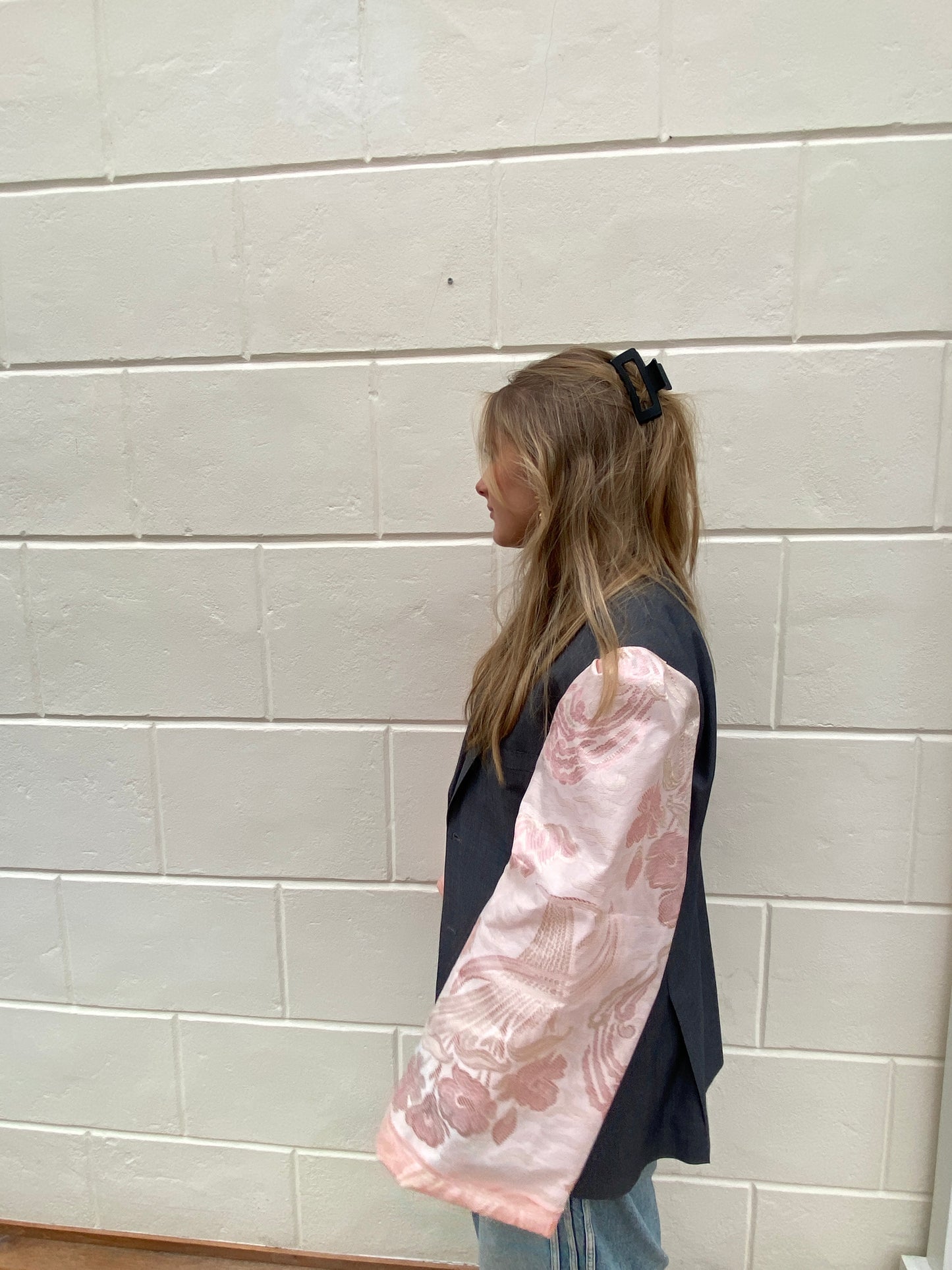 PINK FLOWER BLAZER