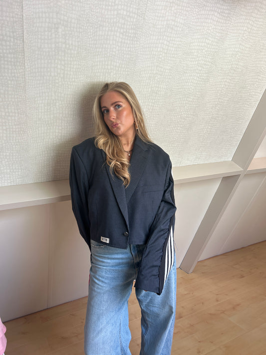 Cropped Adidas Blazer